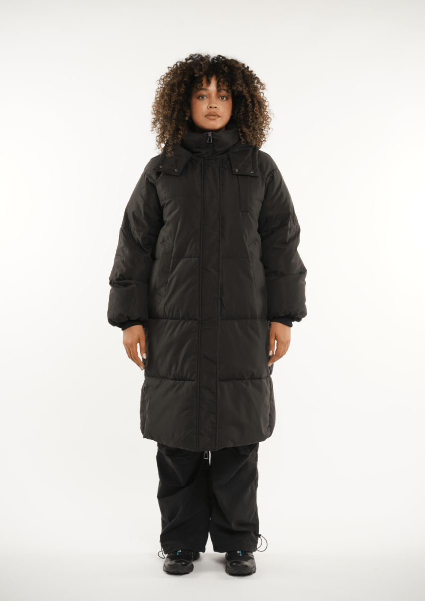 LUNA | HOODED LONG PUFFER JACKET