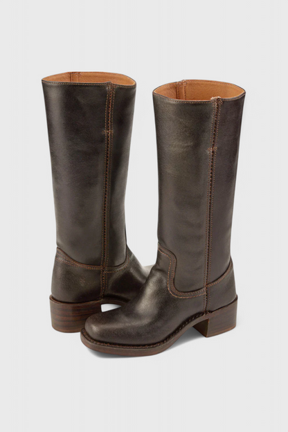 Grace Modern Classic Boots for All-Season Wear 