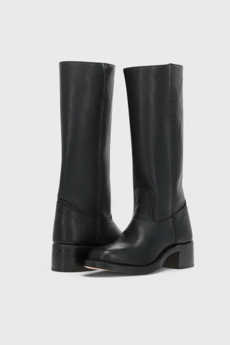 Grace Modern Classic Boots for All-Season Wear 