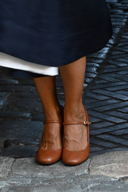 Bravina | Daily Sandals with Small Heel