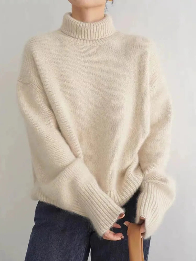 Amaya | Luxury Cashmere Turtleneck Sweater