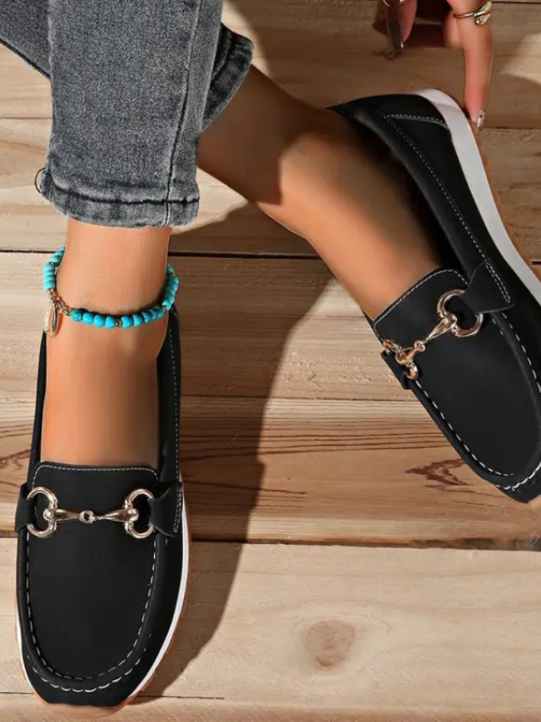 ISLA CHAIN ​​DETAIL LOAFERS