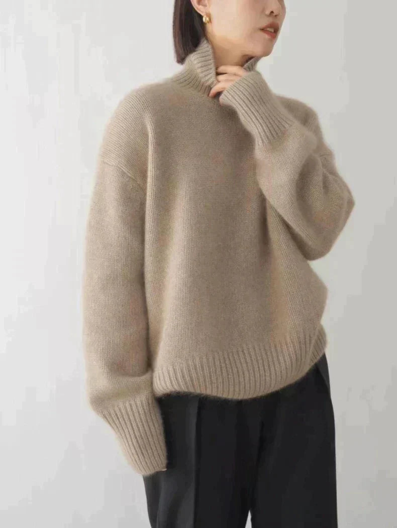 Amaya | Luxury Cashmere Turtleneck Sweater