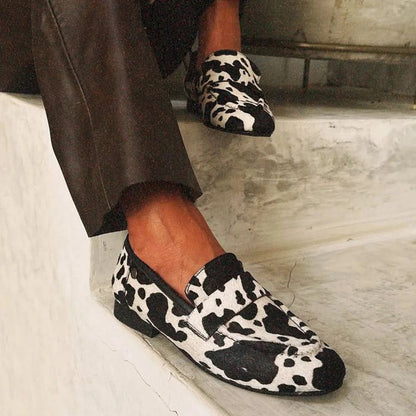 Elegant animal print loafers