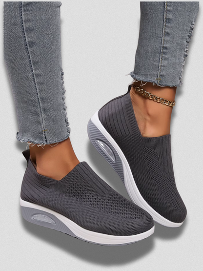 ADRIENNE WALKING SHOES