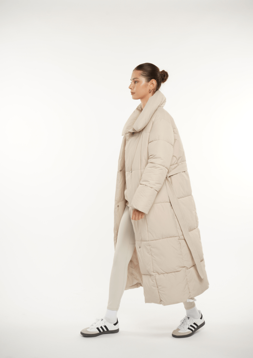 BLAIRE | EXTRA LONG LENGTH BULETED BUTTON PUFFER JACKET 