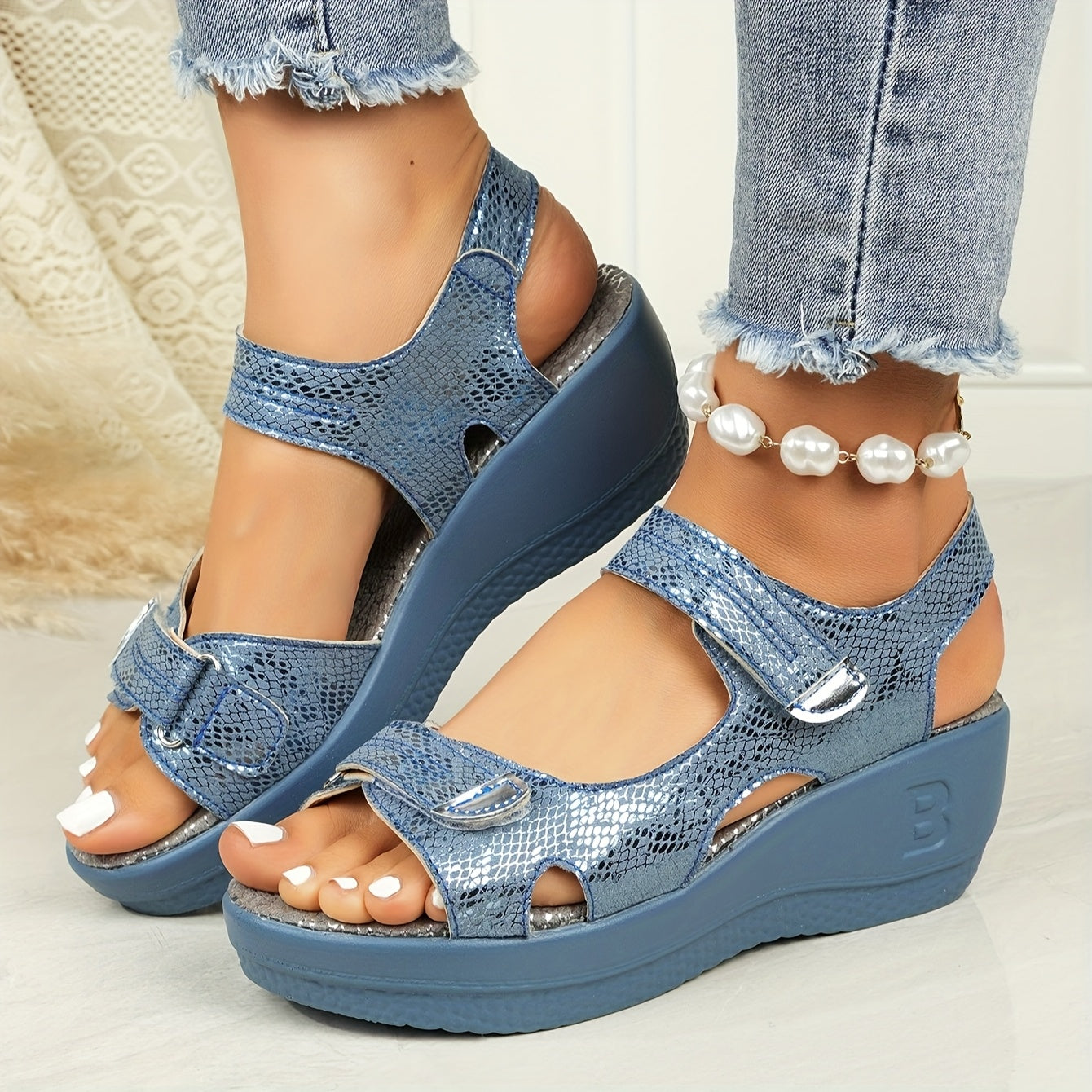 Lyra™ Comfort-Lift Wedge Sandals 