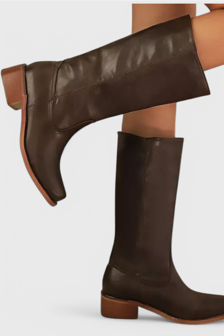 Grace Modern Classic Boots for All-Season Wear 